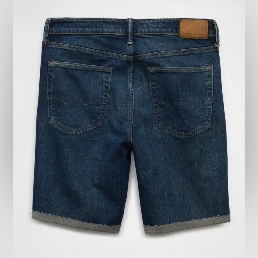 AE Airflex Denim Shorts Size 32 - Picture 8 of 8